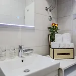 Emica Apartament *